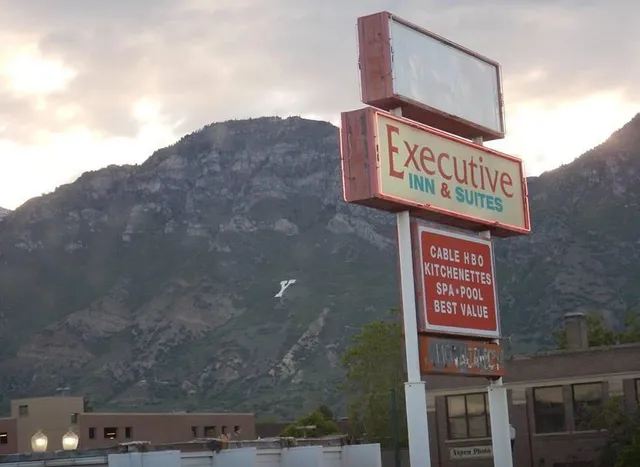 Executive Inn & Suites