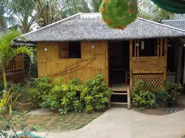 Hangout Beach Resort