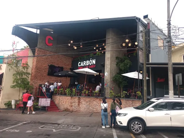 CARBÓN Parrilla de Barrio - PROVIDENCIA
