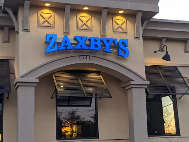 Zaxbys Chicken Fingers & Buffalo Wings