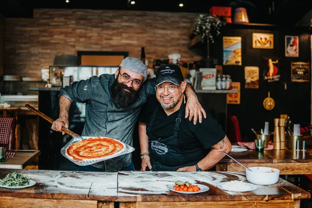 Pizzeria Casaantonio e Piccolo Giò Nonntal - Piccola Abholung
