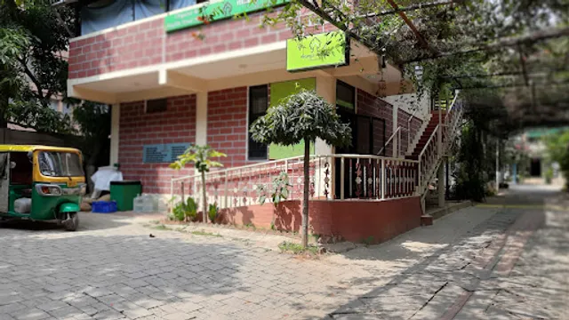 Farmhouse Kitchen & Bakery