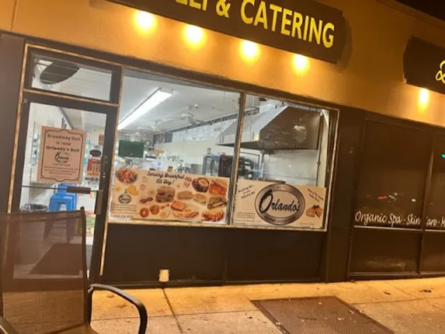 Orlando's Delicatessen, Bethpage
