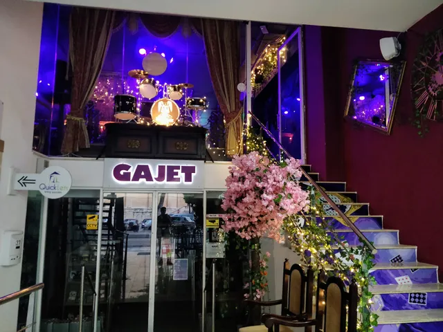 The Hoppy Hare Irish Pub