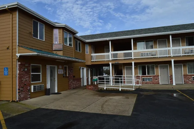 Western Motel & RV Park