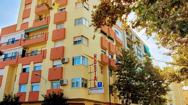 HOSTAL Mediterraneo