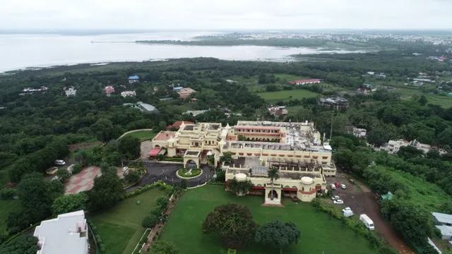 Noor-Us-Sabah Palace