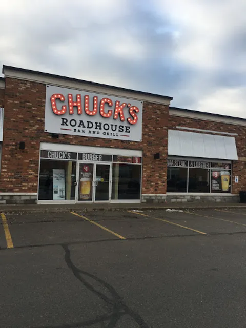 Chuck's Roadhouse Bar & Grill