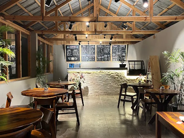 Jibhi forest bean coffeehouse & bistro