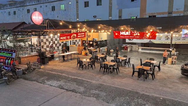 Meat Us! - Greenland