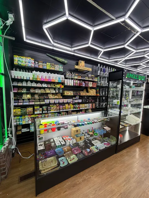 Jungle Budz – THCa | Kratom | Glass | Vape Shop