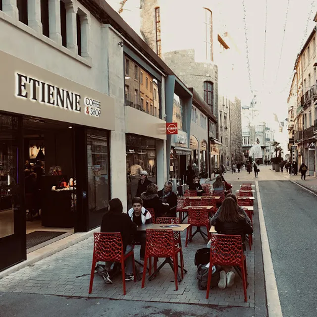 ETIENNE Coffee & Shop Narbonne