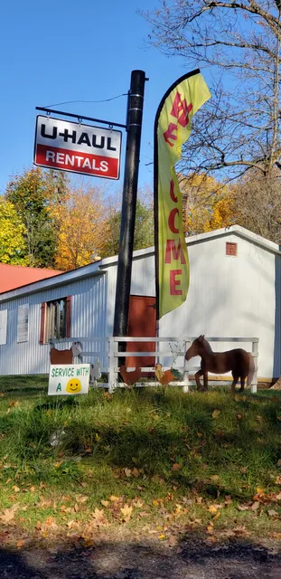 Sodus Feeds & Needs and Artisans Co-Op