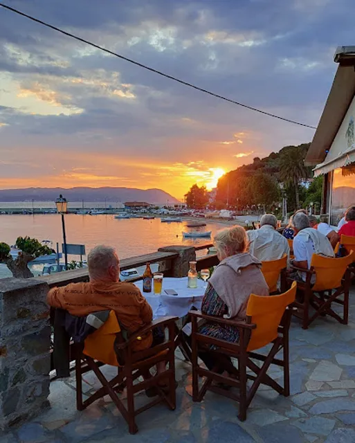 Petrino - cafe-snack bar-pizza