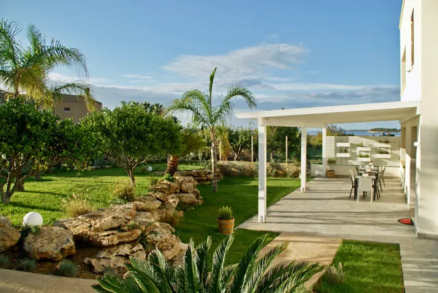 STELLA FENICIA Affittacamere CIN:IT081011B4SYNUIBG8