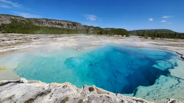 Coral Geyser