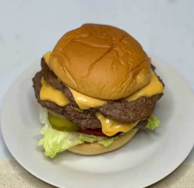 Mr. Thomas Diner LLC