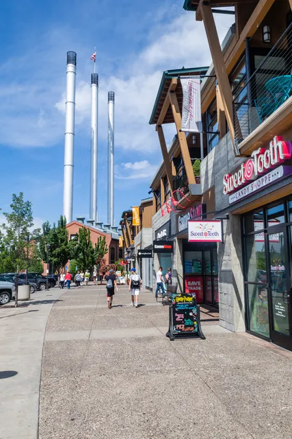 Sweet Tooth Candy Shoppe