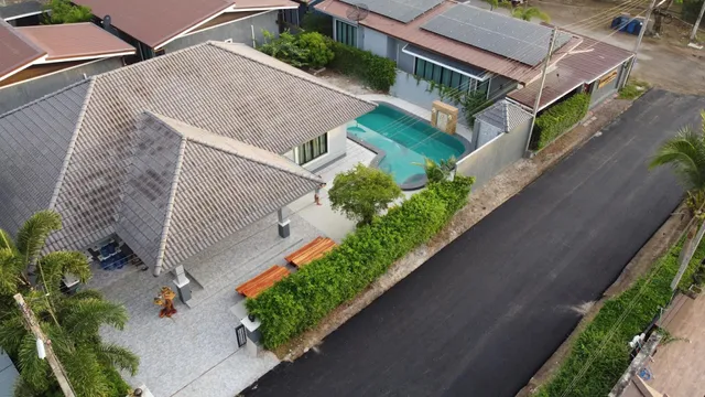 PoolVilla Breeze Valley