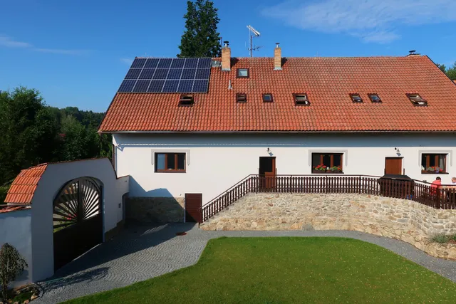 Statek Český dvůr