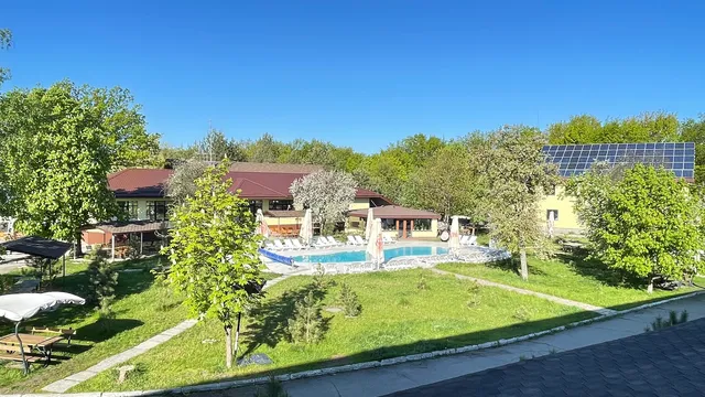 База відпочинку «РІВЕРСАЙД» АВТОНОМНЕ СВІТЛО І ВОДА