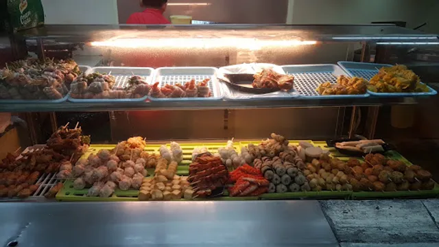 Eat Fresh Hong Kong Famous Street Food