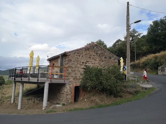 La guinguette de Saint-Ilpize