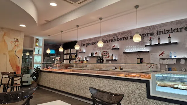 Pasticceria Caffetteria Terra Sarda Di Pianti Angela Riola Sardo