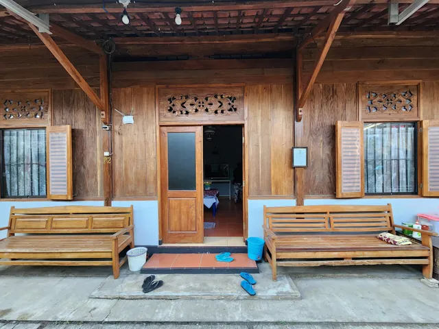 Kost & Homestay Goeboeg Djawa