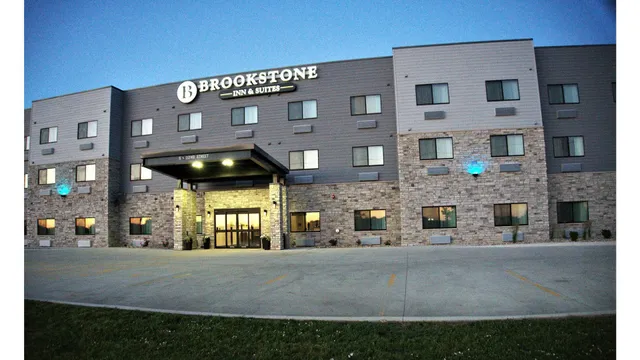 Brookstone Inn & Suites Fort Dodge