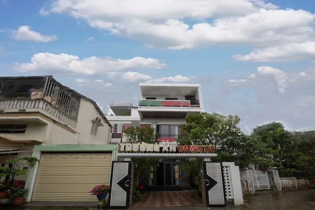 OYO 921 Truong An Motel