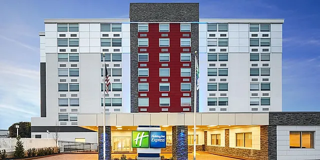 Holiday Inn Express Richmond - Midtown by IHG