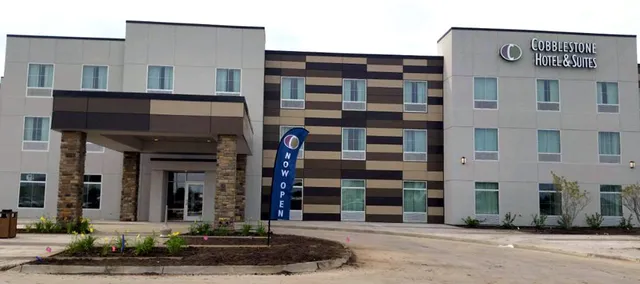 Cobblestone Hotel & Suites - Jefferson