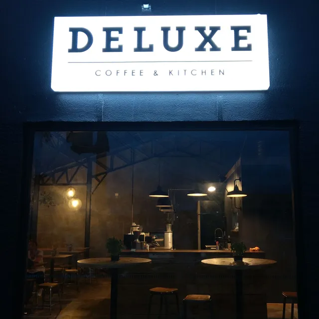 Deluxe Coffee and Kitchen