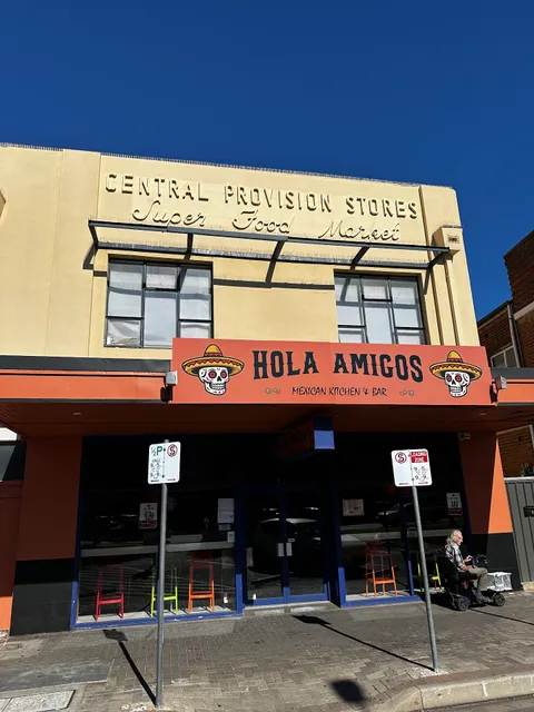 Hola Amigos Semaphore