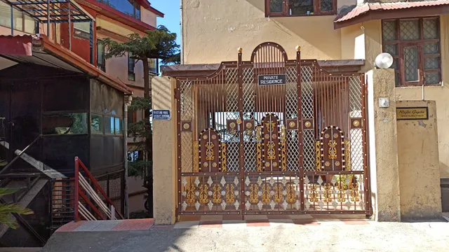 OYO Home 9838 Whistling Pines 2BHK