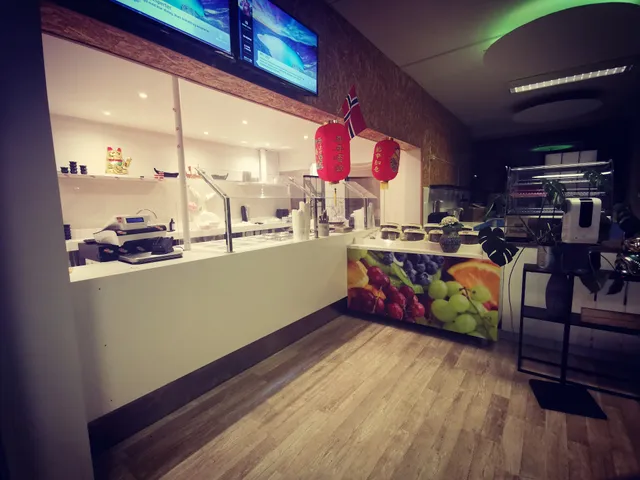 Mood For Food - The Hungry Dragon Sushi & Wok