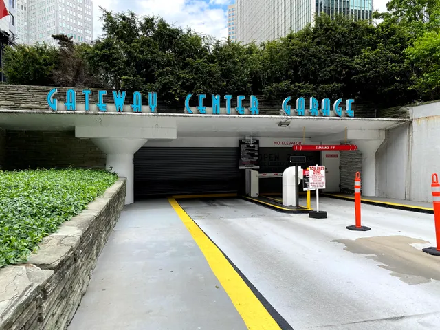 Gateway Center Garage