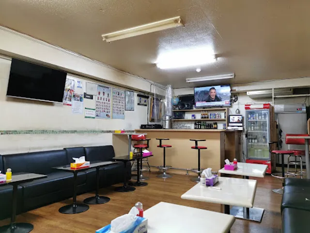 ママ アフリカン レストラン(MAMA AFRICAN RESTANT)