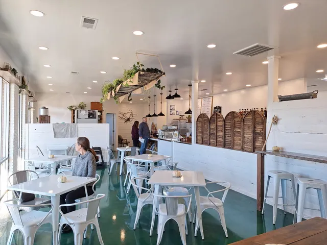 Noontide Coffee + Kitchen