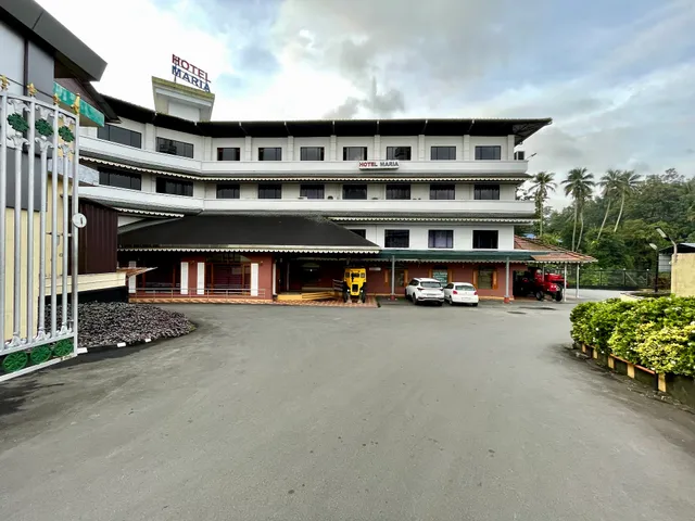 Hotel Maria International