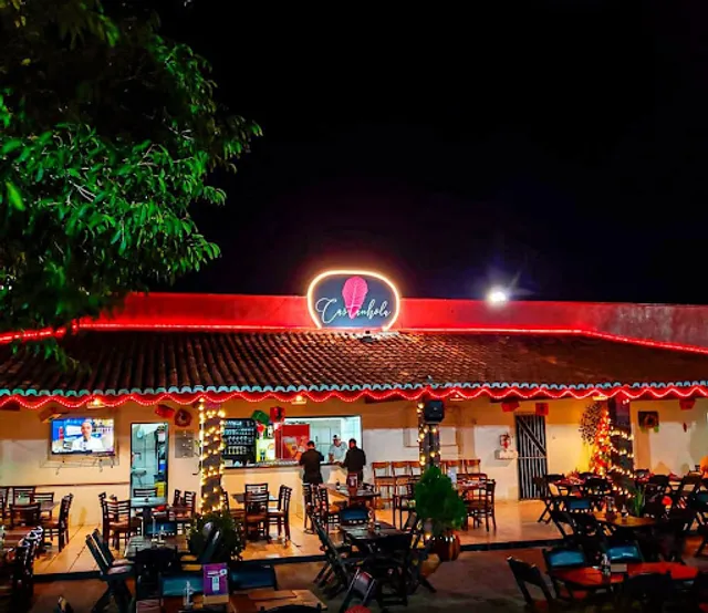 Espaço Castanhola - Restaurante em Piripiri