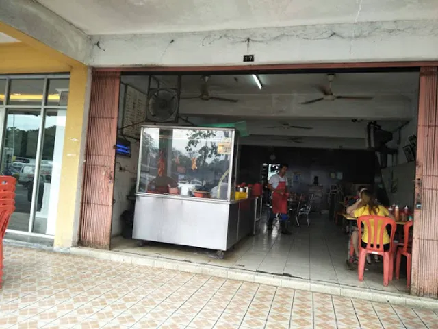 Restoran Makanan Ong Fah Meru 鴻華北京燒鴨