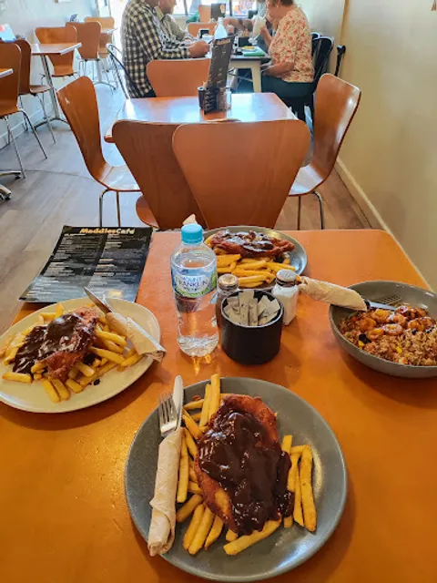 Maddies Cafe