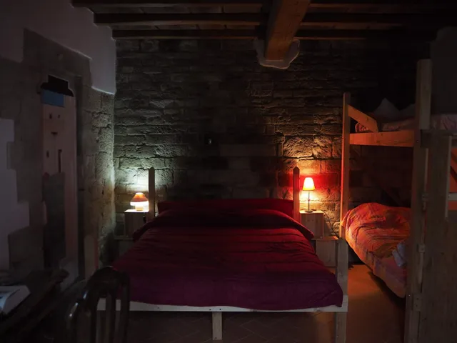 Antica Foresteria di Tòsina- Agri Rifugio Escursionistico