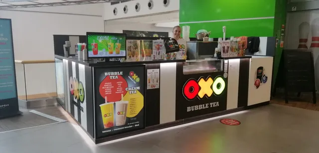 BubbleTea, OXO TEA - kuličky, tapioka, čajové koktejly - Metropole Zličín