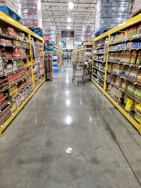 Sycamore Pointe Shopping Center