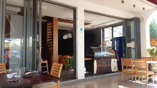 Passerella Cafe & Restaurant