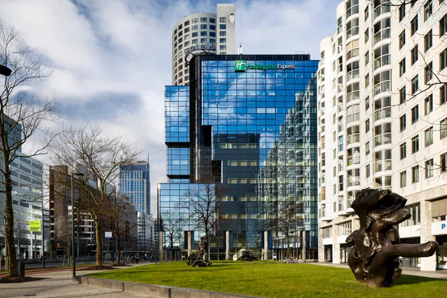 Holiday Inn Express Rotterdam - Central Station by IHG