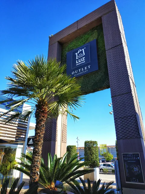 Zona Outlet - Luz Shopping